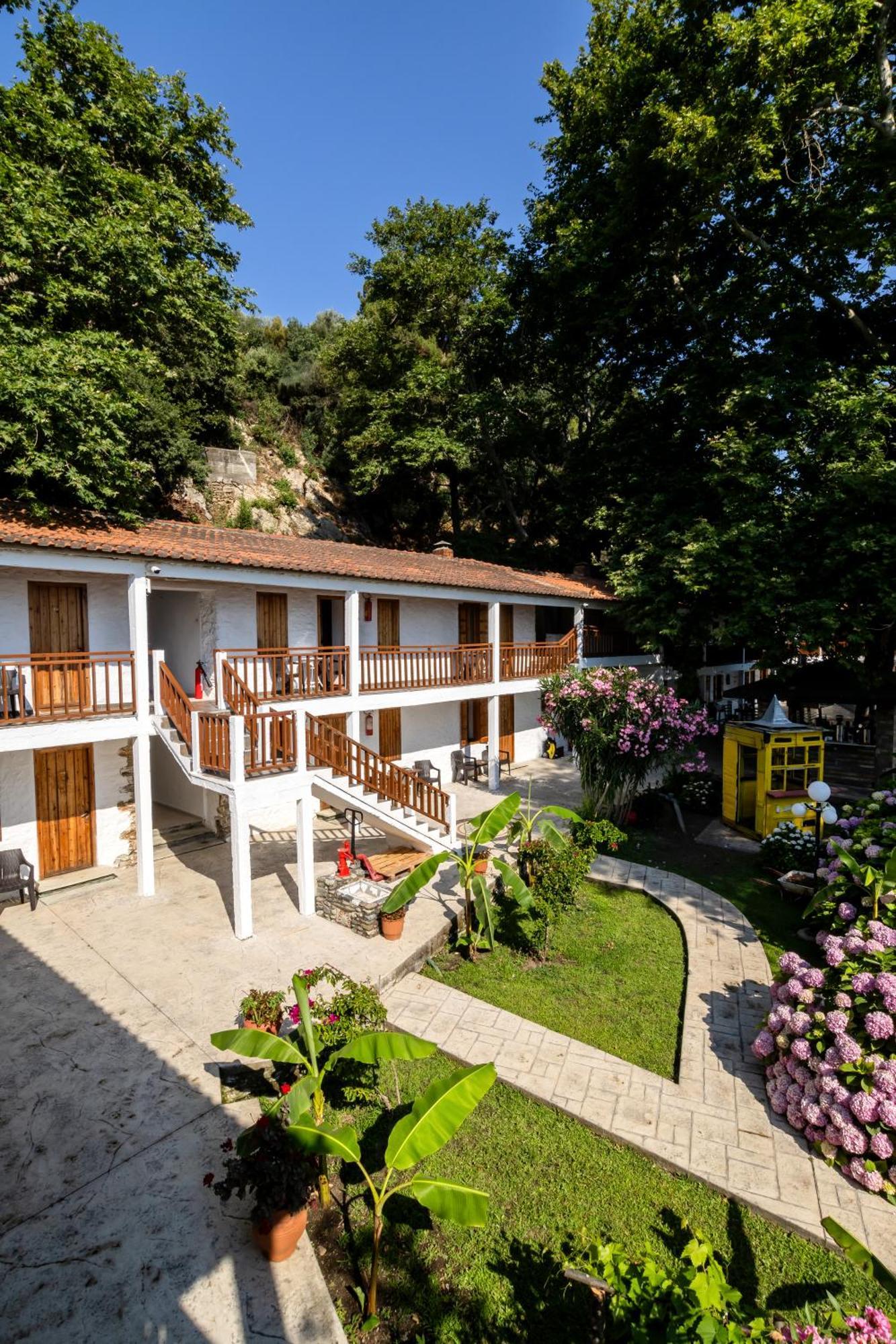 Hotel Kókkinon Nerón Exterior foto